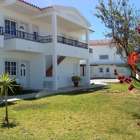 Lovely 1-bedroom In Olhos De Agua *