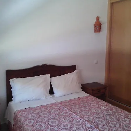 Lovely 1-bedroom In Olhos De Agua Διαμέρισμα Αλμπουφέιρα