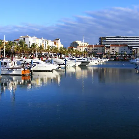 Lovely 1-bedroom In Olhos De Agua Apartment