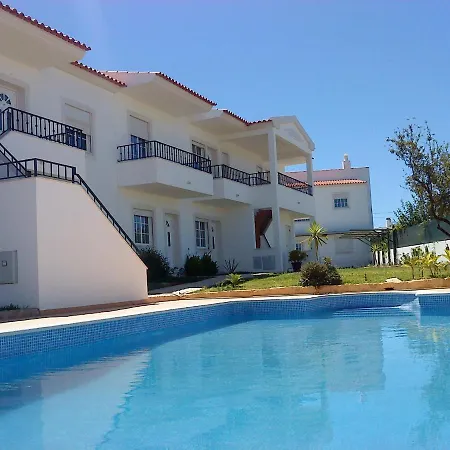 Lovely 1-bedroom In Olhos De Agua * 알부페이라
