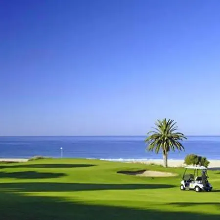 Lovely 1-bedroom In Olhos De Agua